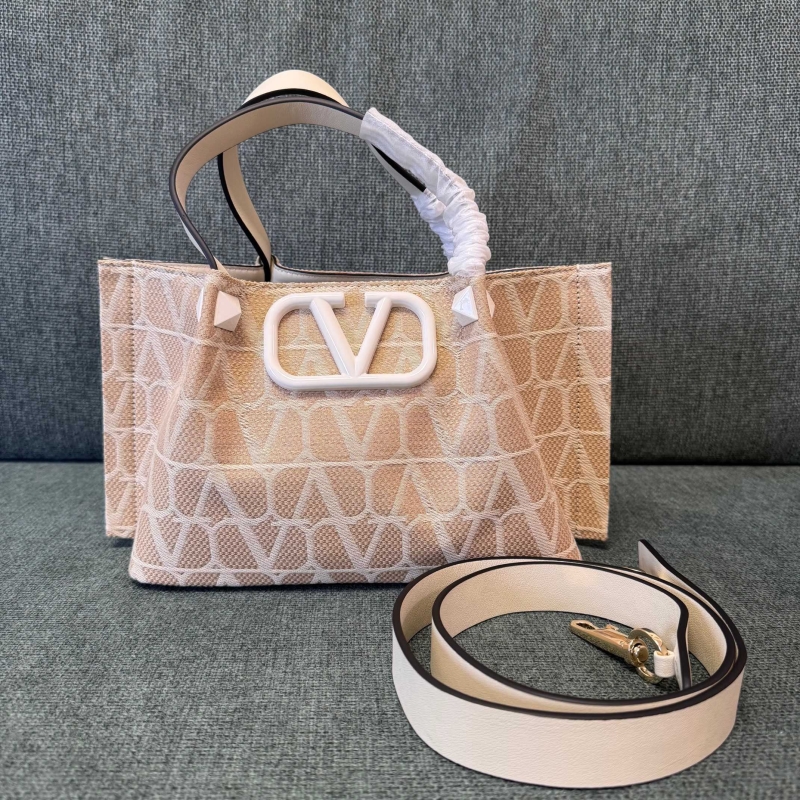 Va1e*ntin0 shopping bag